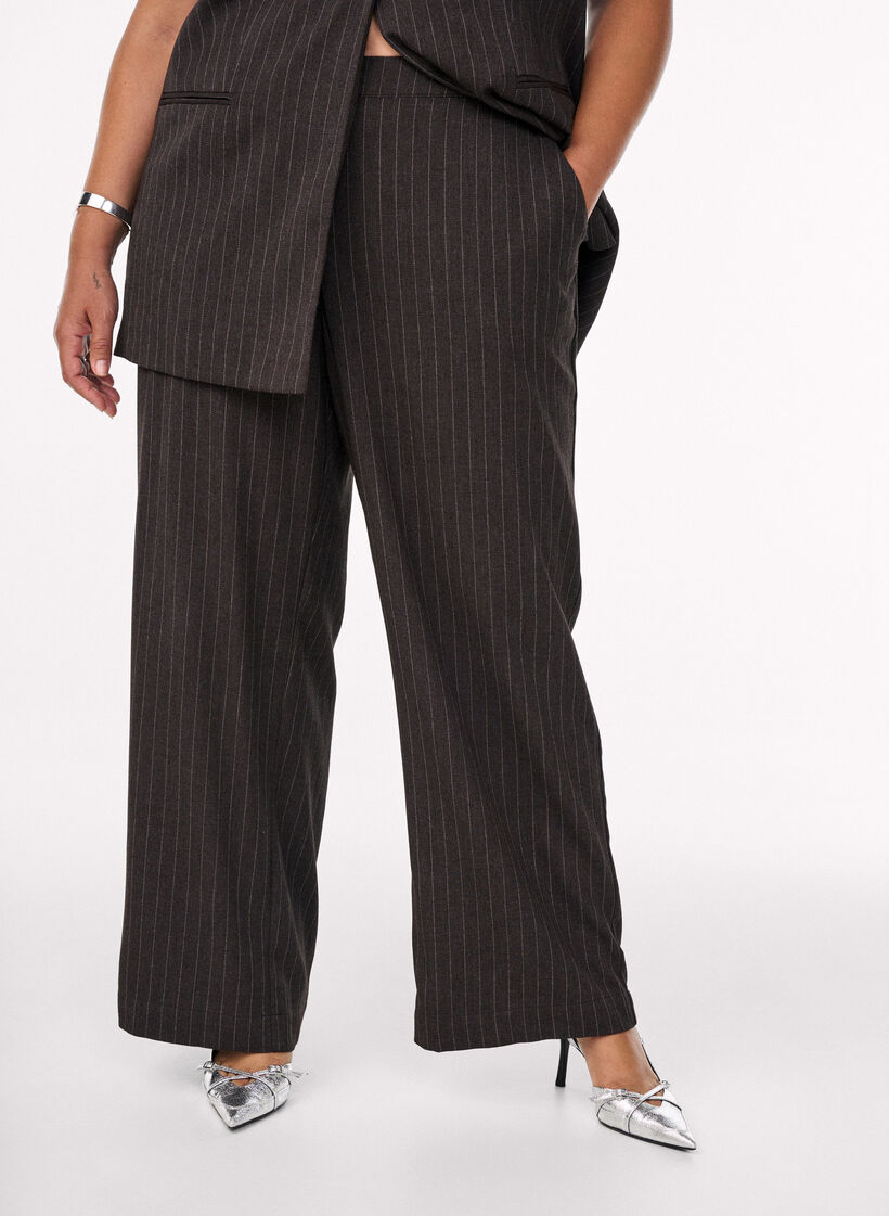 Wide-leg trousers with a high waist, Brown, Model image number 2
