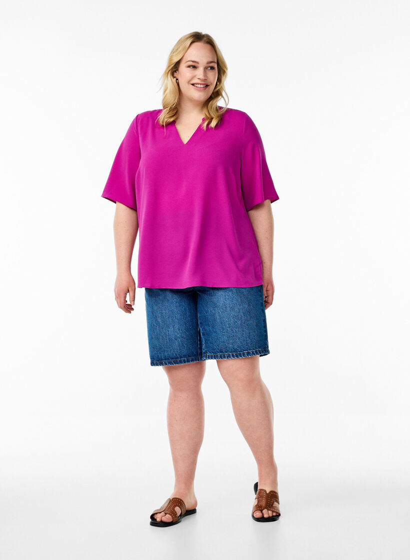 Short-sleeved blouse with V-neck, Purple, Model image number 1