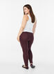 Basic leggings in viscose, Dark Bordeaux, Model image number 2