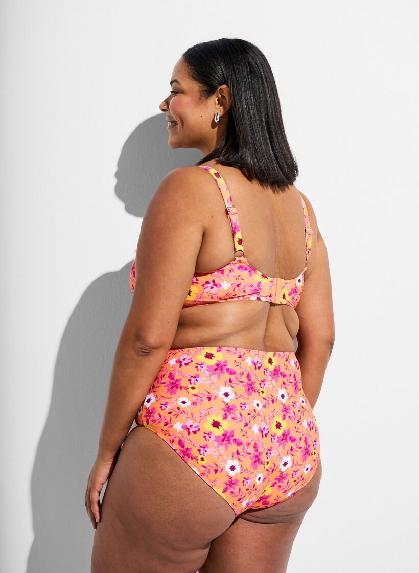High-waisted bikini bottoms with pattern, Orange, Model