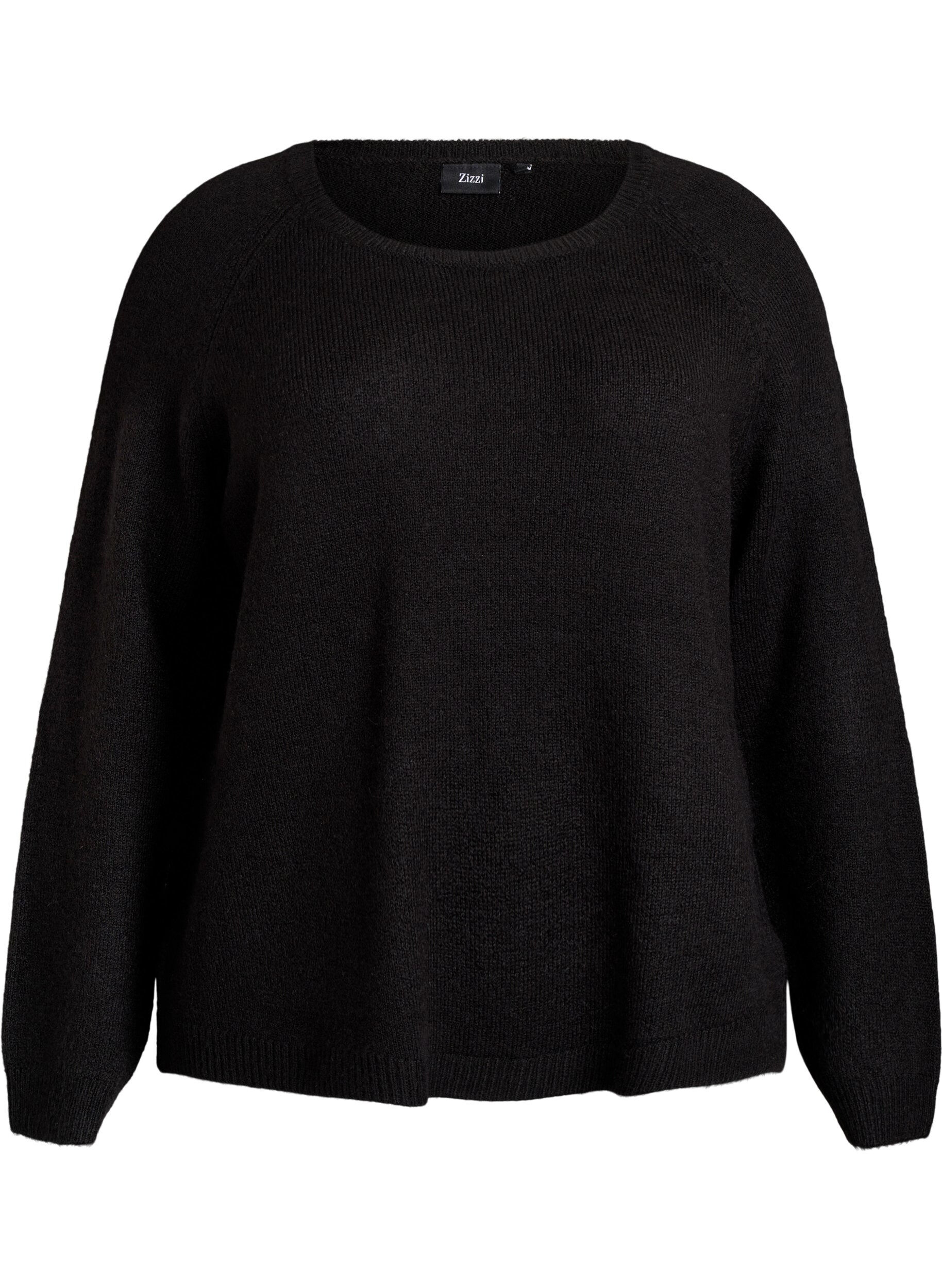 Soft knit with a round neck