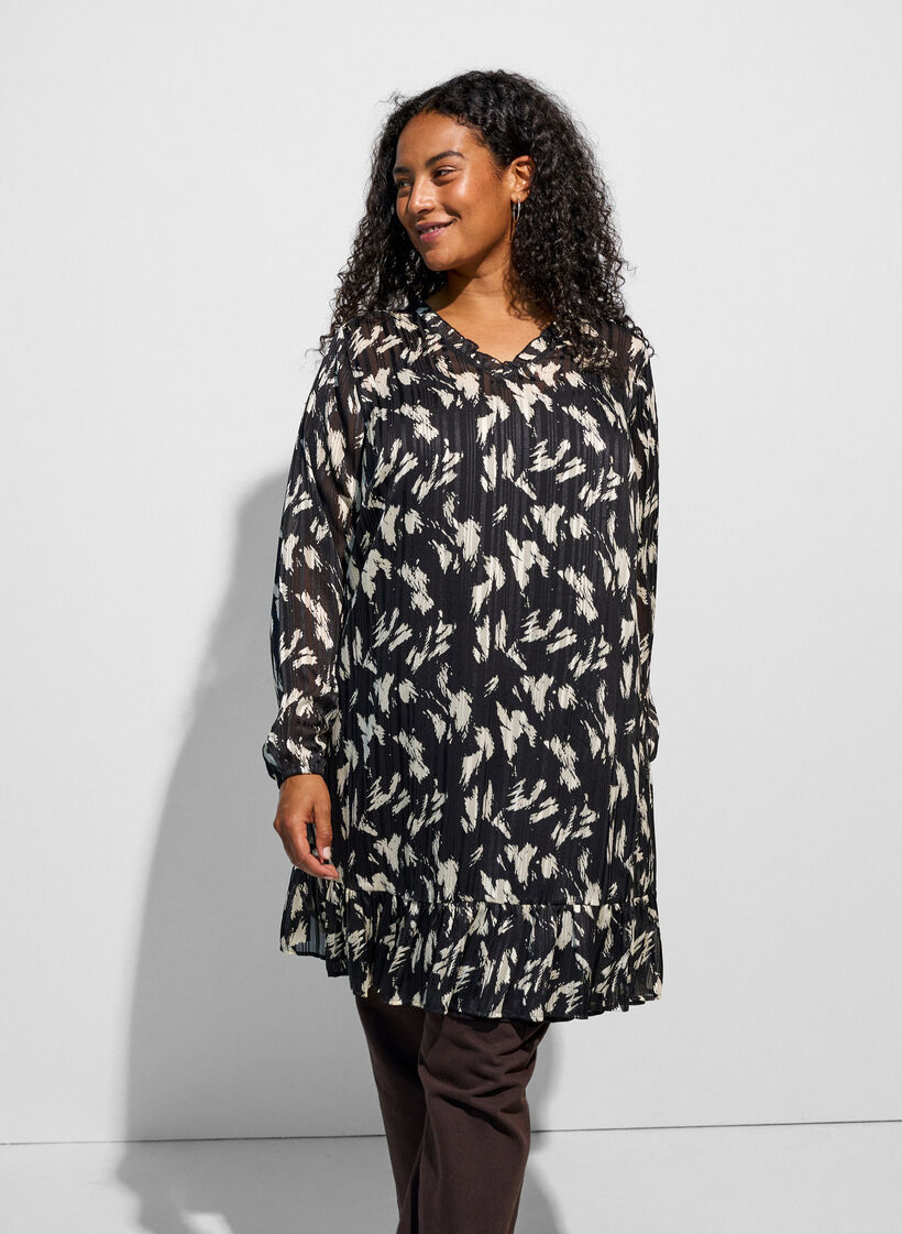 Patterned dress with ruffles and long sleeves, Black, Model image number 3