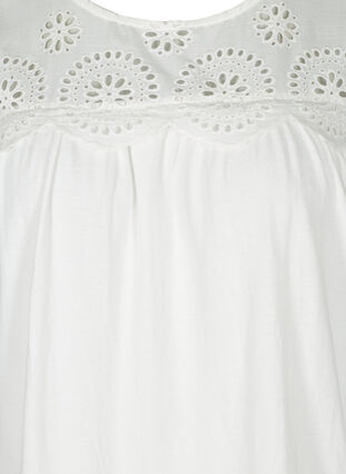 Short-sleeved blouse with broderie anglaise, Snow White, Packshot image number 2