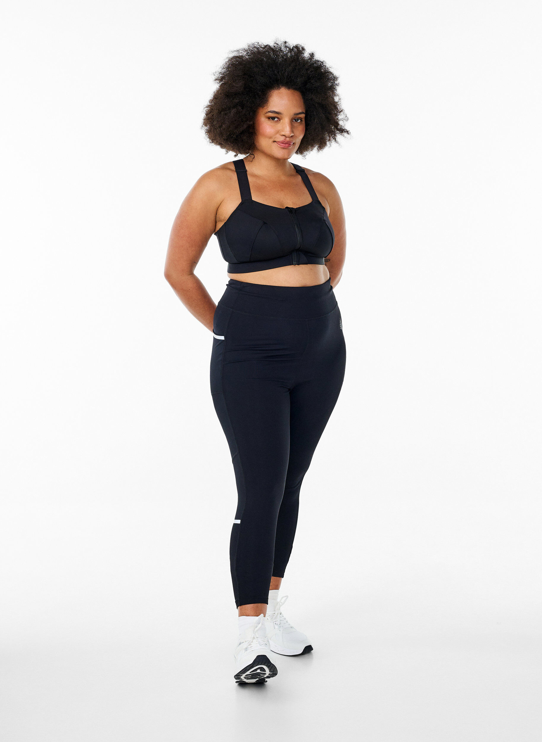 Zizzifashion Running tights with light compression and side pockets, Black, Model image number 1