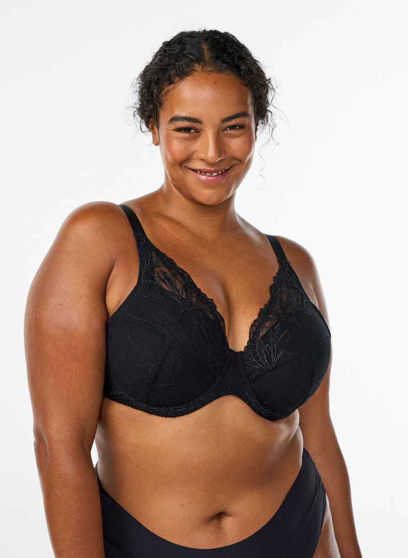 Padded lace bra with underwire, Black, Model image number 0