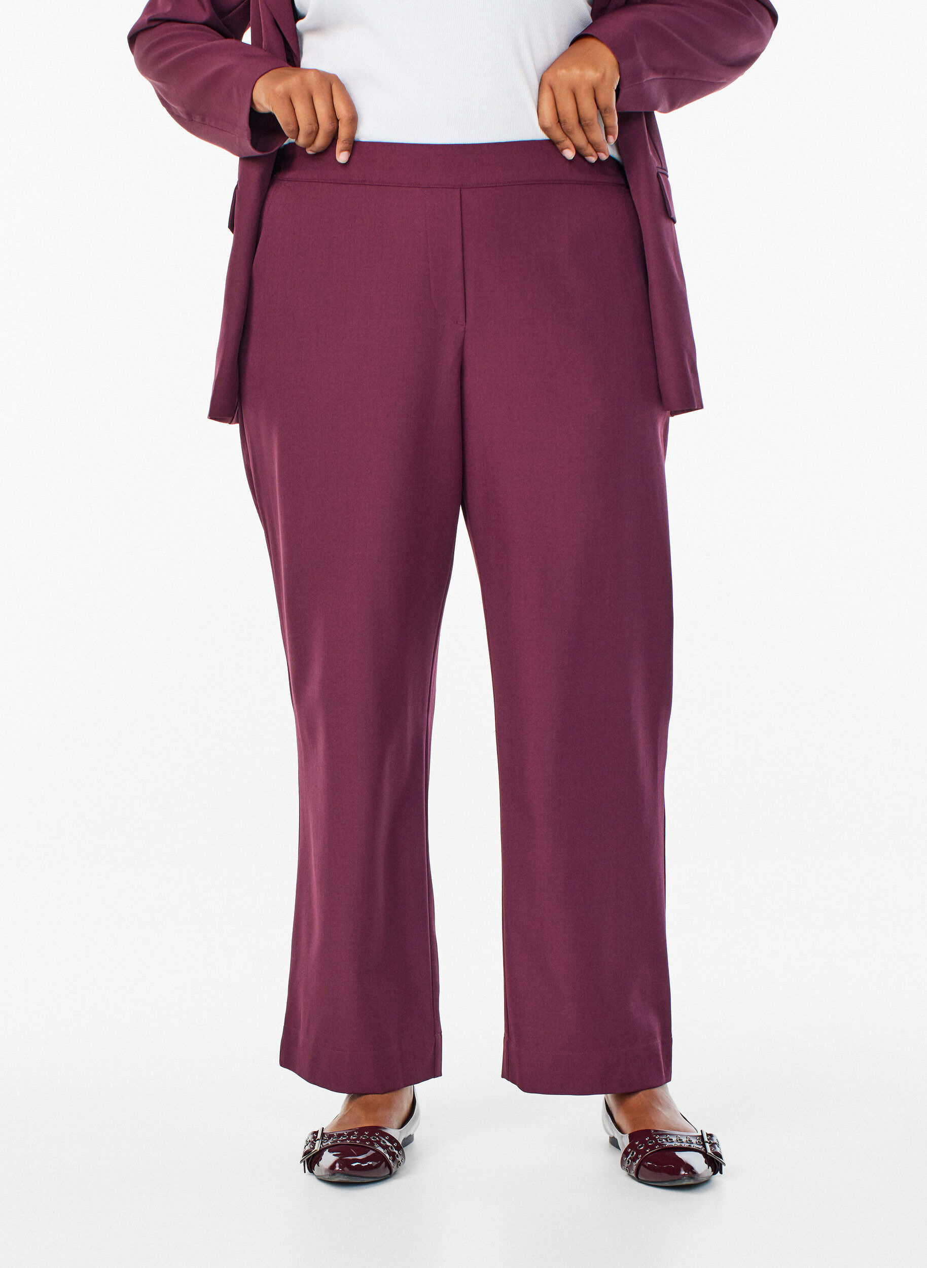 ZizzifashionLoose trousers with pockets, Dark Bordeaux, Model image number 2