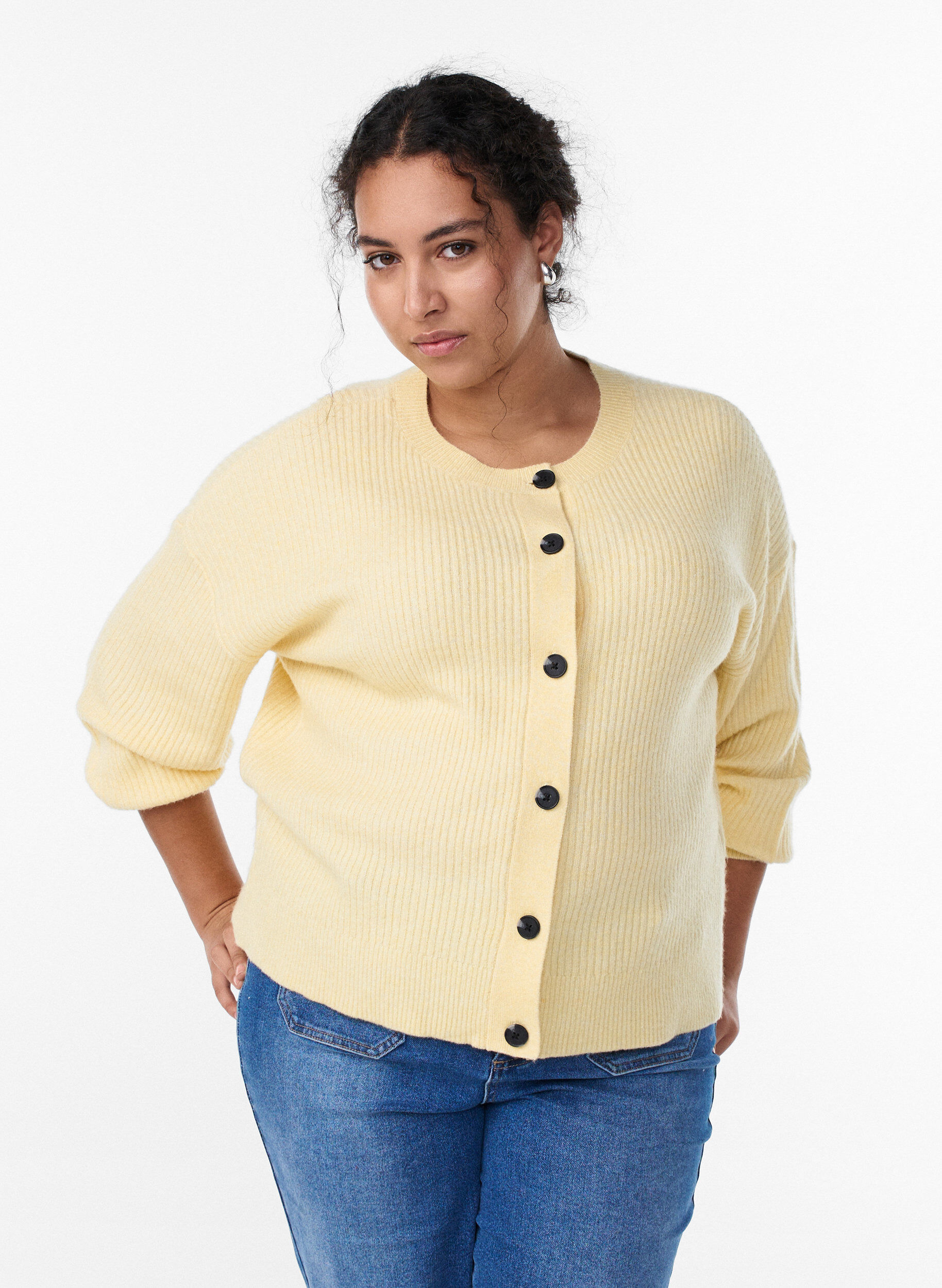 Ribbed cardigan with buttons, Yellow, Model