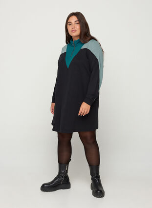 Sweater dress with zip detail, Black Comb, Model image number 2