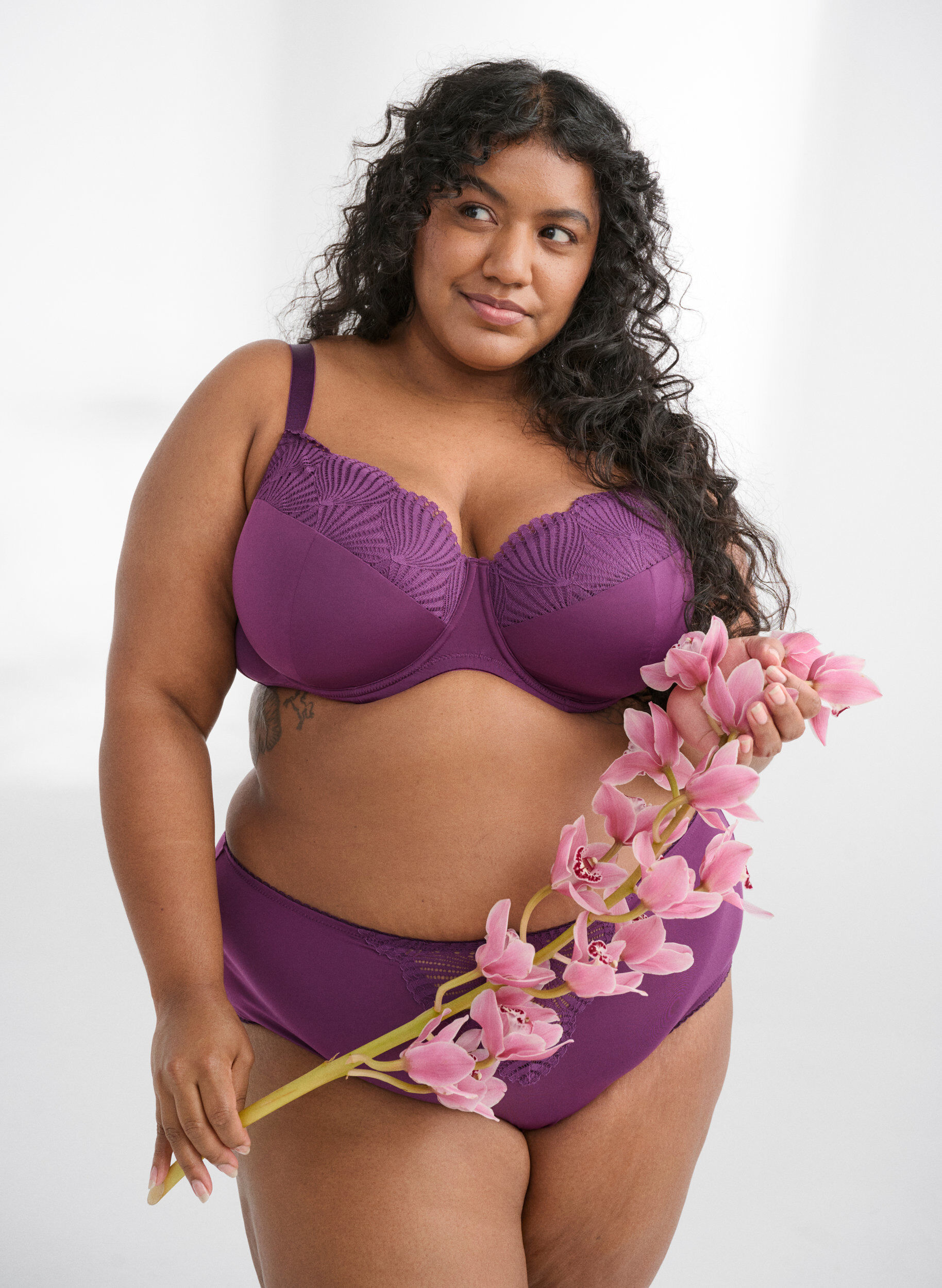 Zizzifashion Padded bra with a lace detail, Dark Bordeaux, Image image number 0