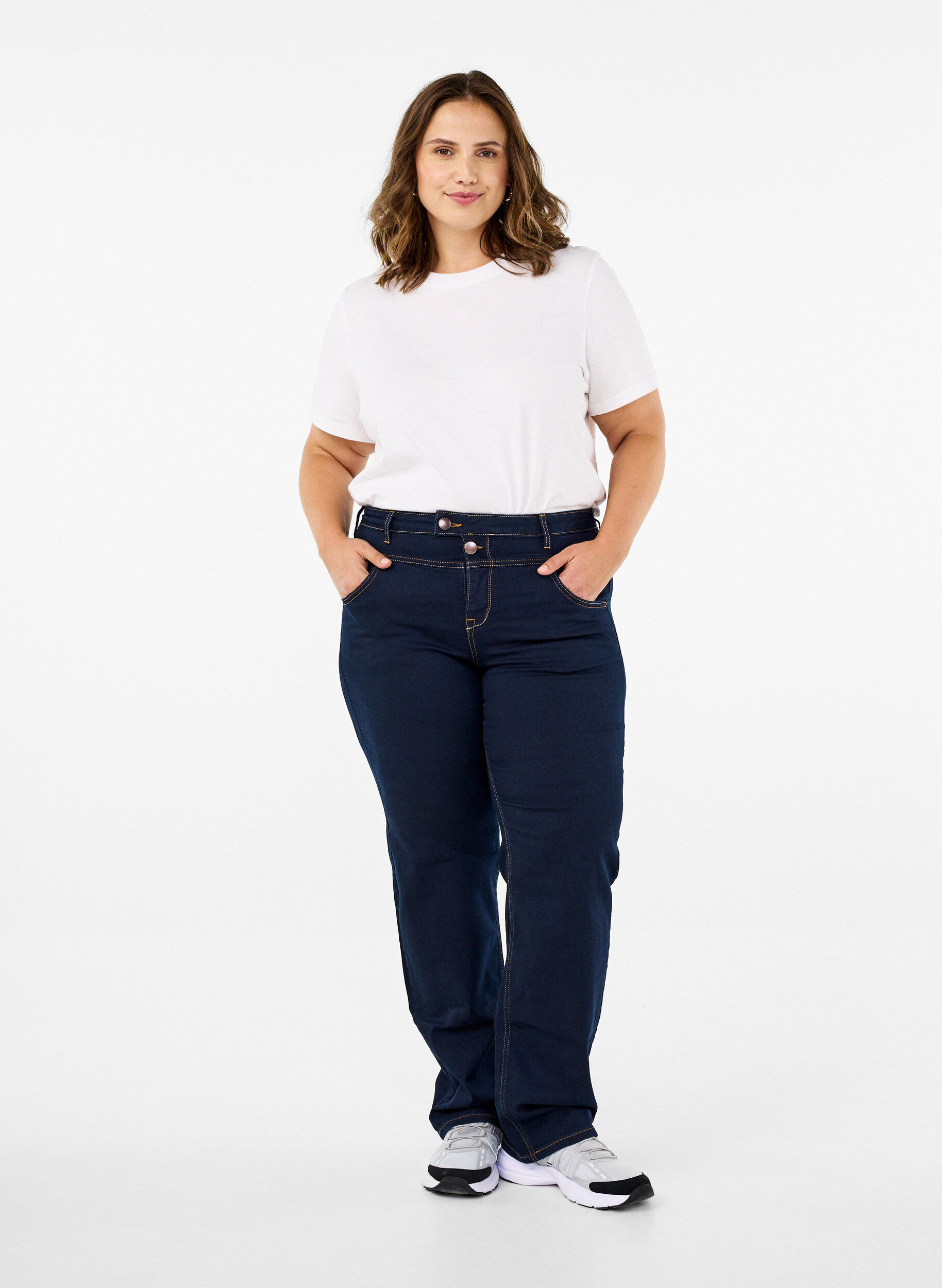 Regular fit Gemma jeans with a high waist, Blue, Model