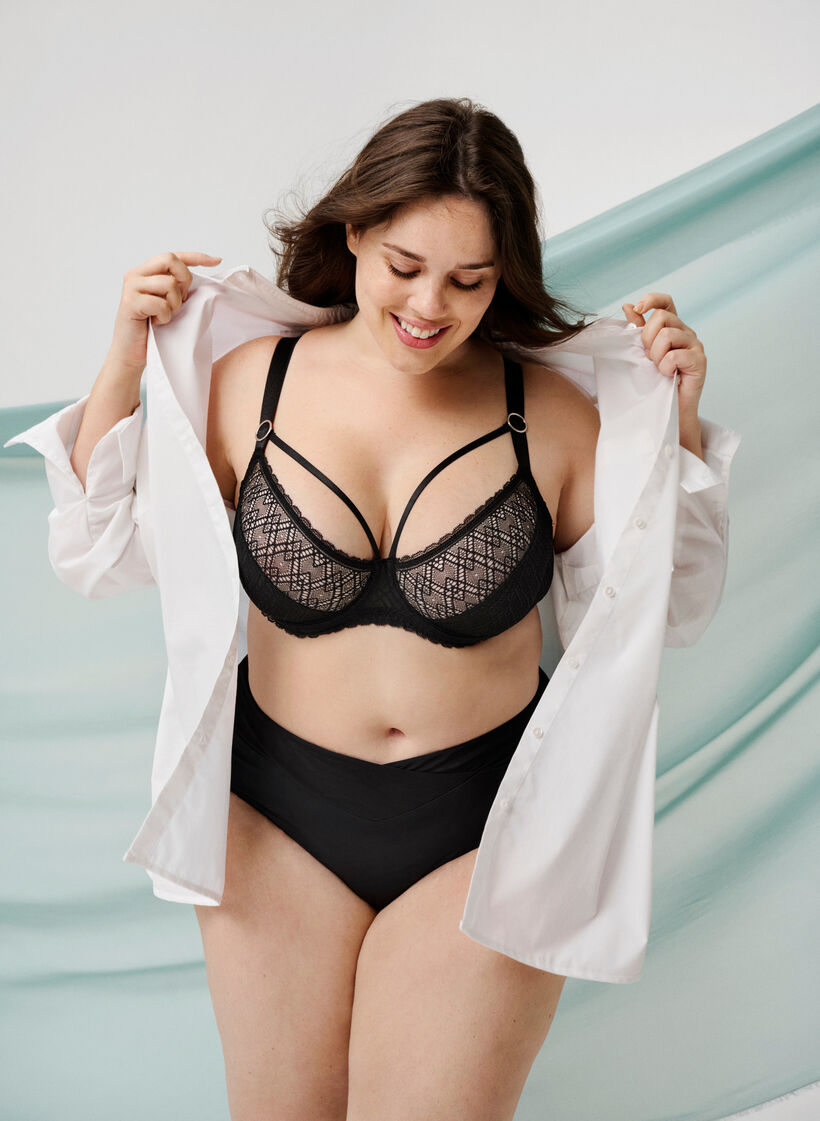 Lace balconette with thong detail, Black, Image image number 0