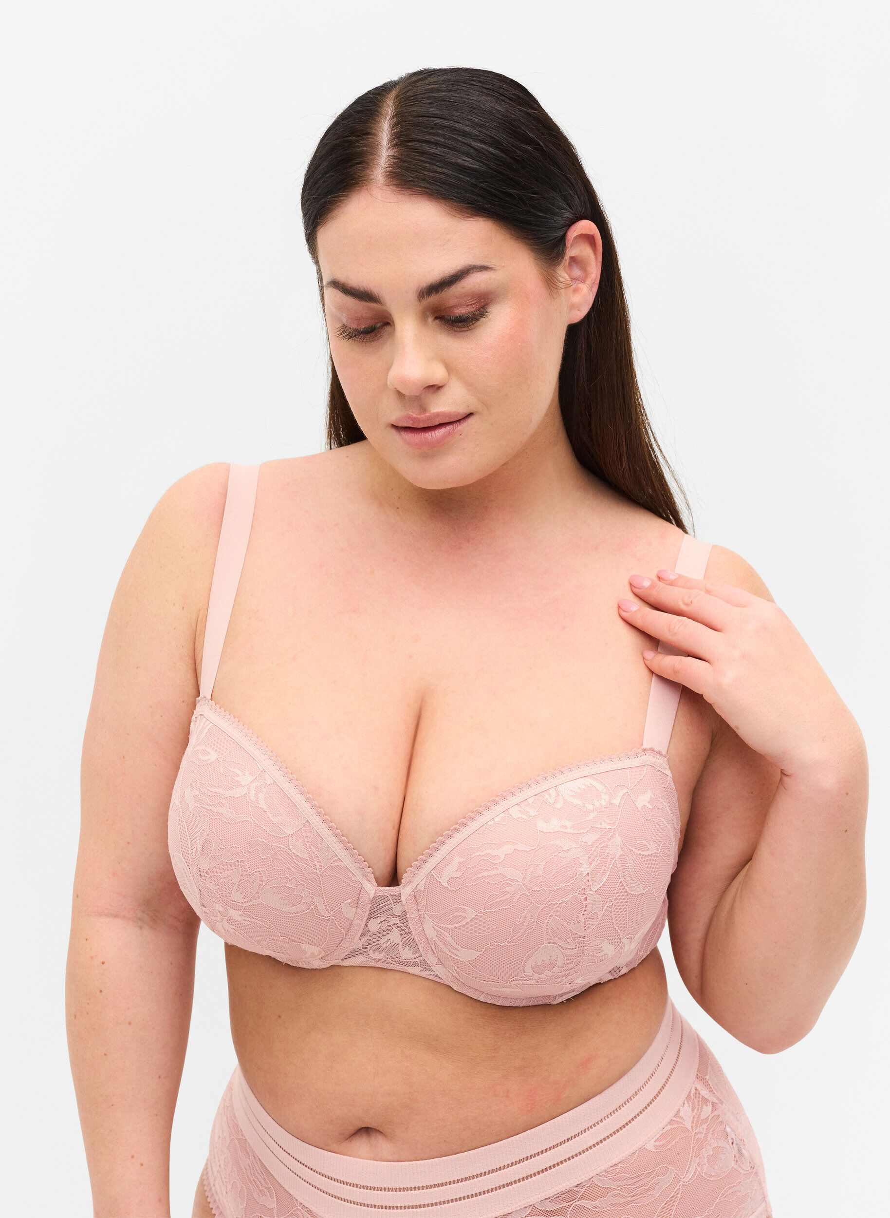 Zizzifashion Lace bra with underwire, Pale Mauve, Model image number 0