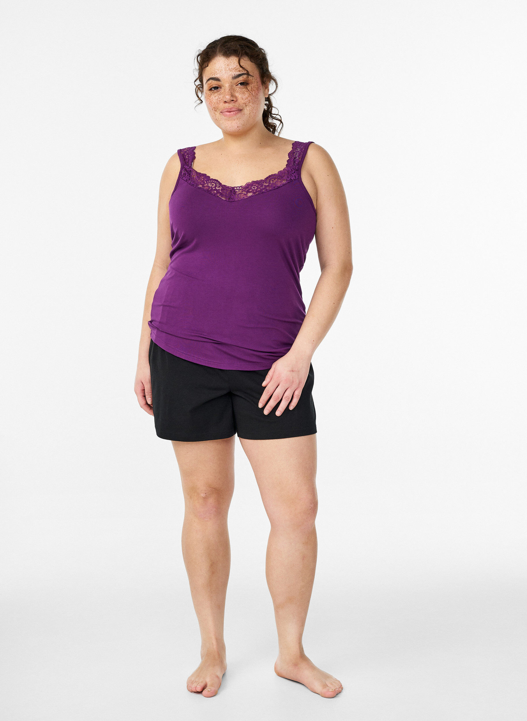 Zizzifashion Viscose top with lace edge, Purple, Model image number 1