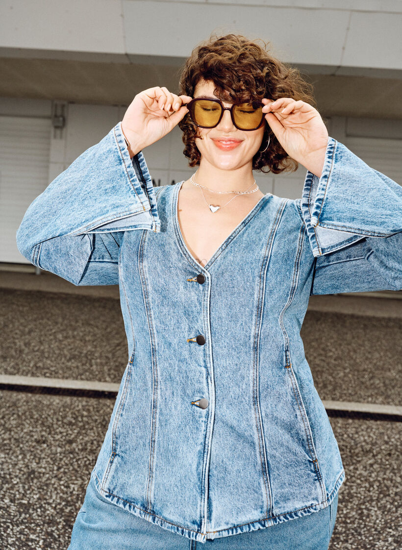 Denim jacket with shaping seams and a V-neck, Blue, Image