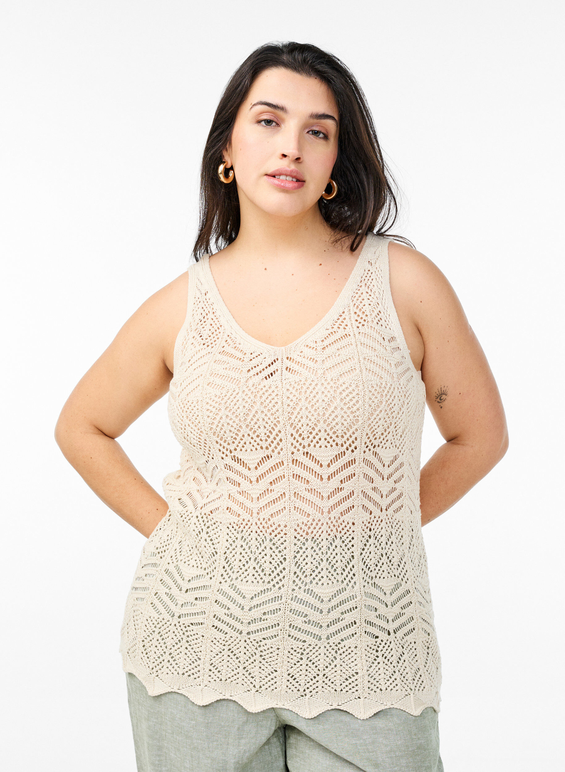 Zizzifashion Sleeveless knitted top with v-neck, Beige, Model image number 0