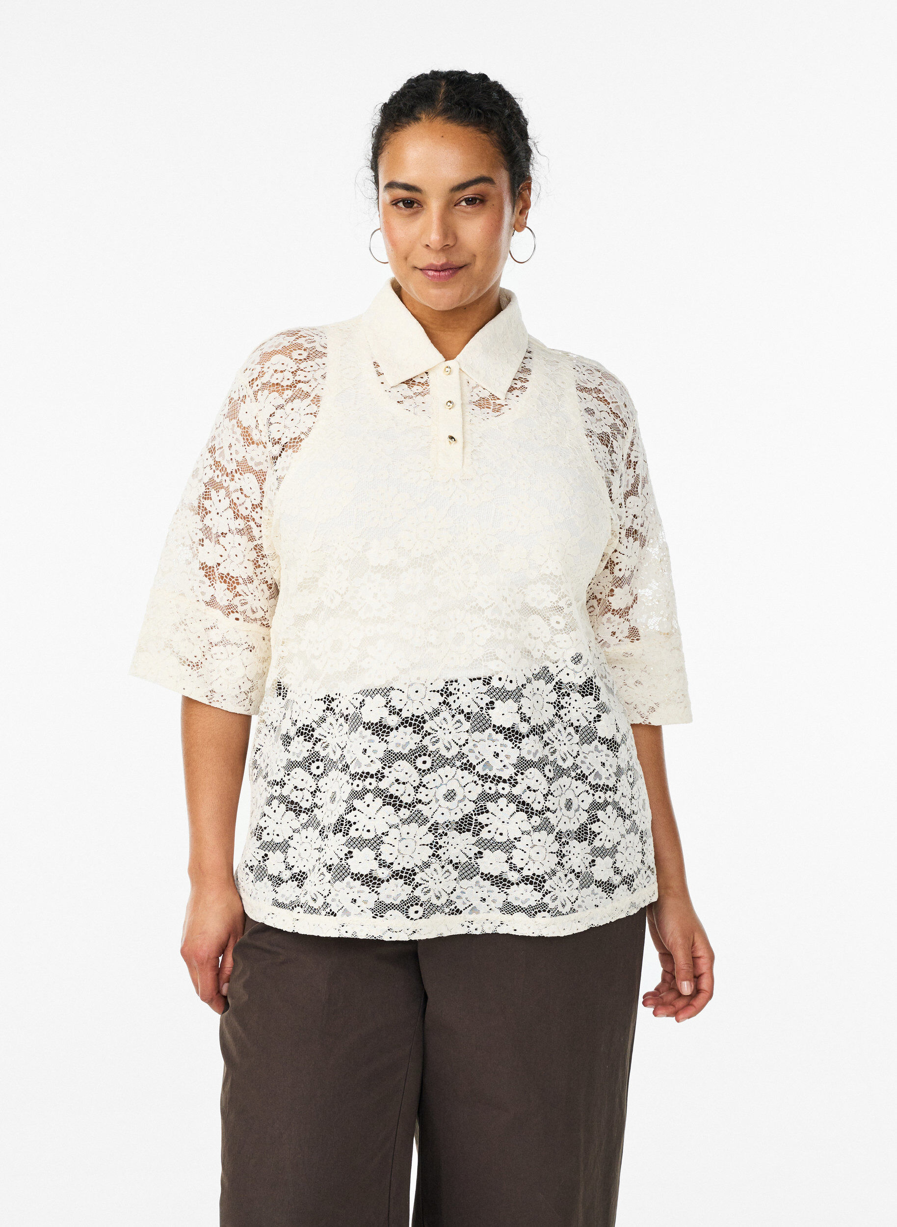Lace blouse with collar and 1/2 sleeves, Vanilla, Model