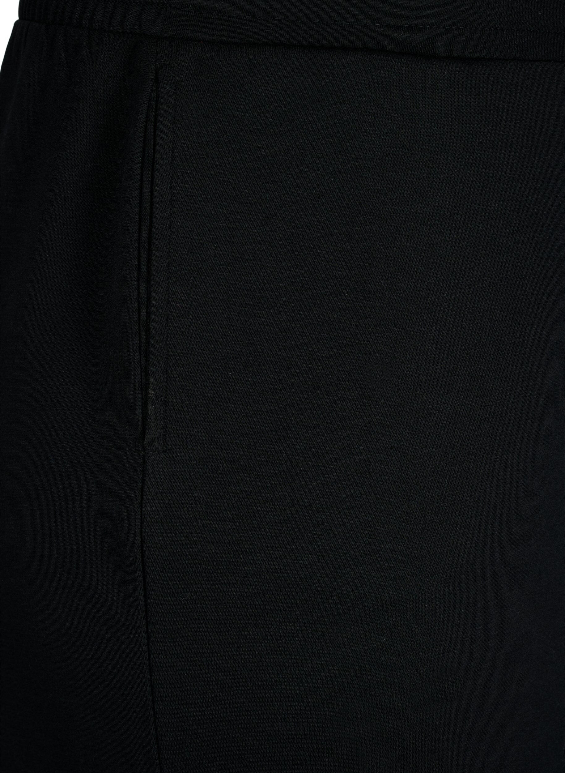 Zizzifashion Shorts made of modal mix with pockets, Black, Packshot image number 3