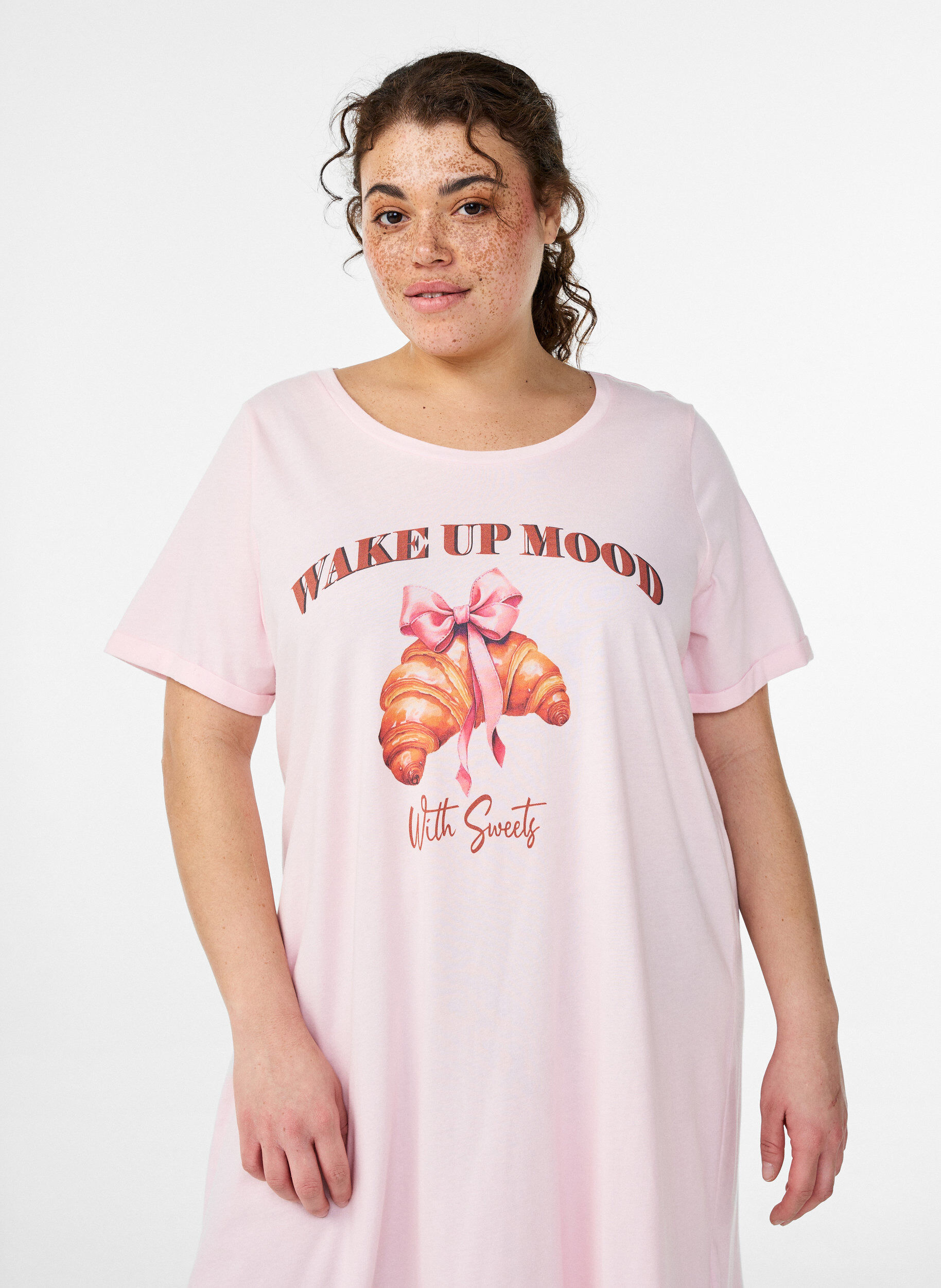 ZizzifashionShort-sleeved nightgown in organic cotton, Pink, Model image number 2