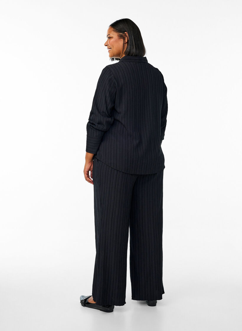 FLASH - High-waisted trousers with wide legs, Black, Model image number 1