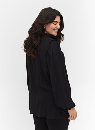 Long-sleeved viscose shirt with ruffle details, Black, Model image number 1