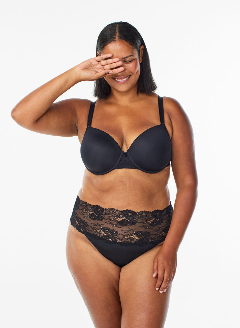 2-pack thong with wide lace edge, Black, Model image number 0