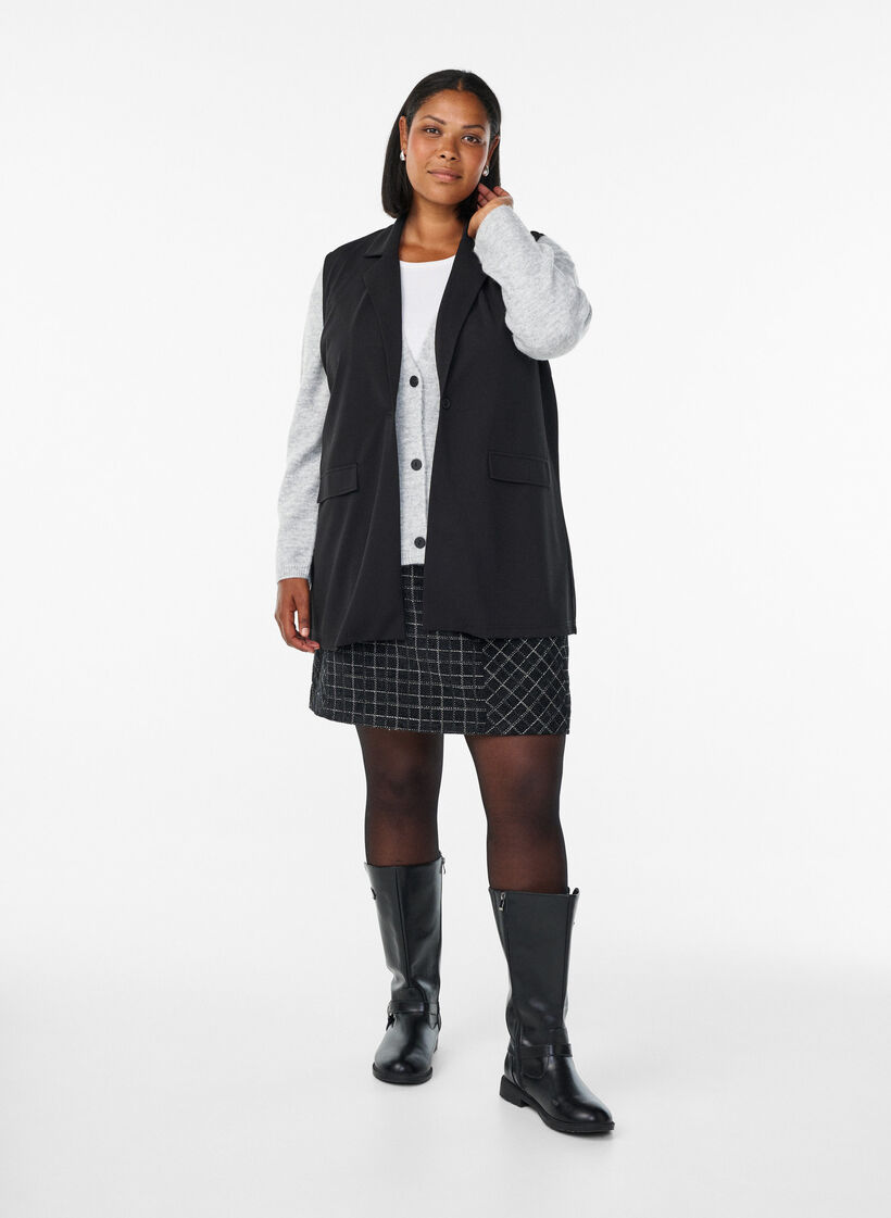 Sleeveless blazer vest with classic lapels, Black, Model image number 1