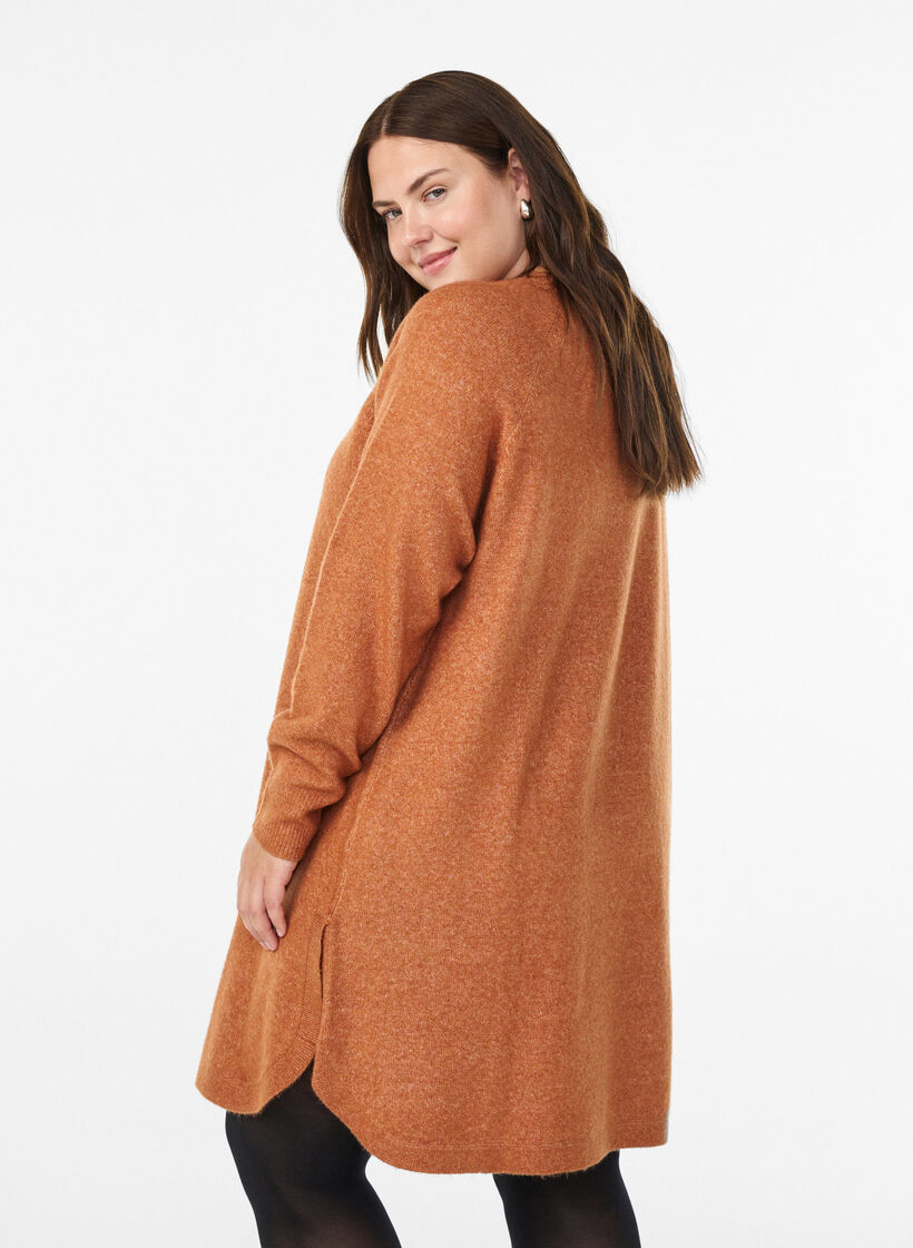 Short knitted dress with a round neck, Orange, Model image number 2