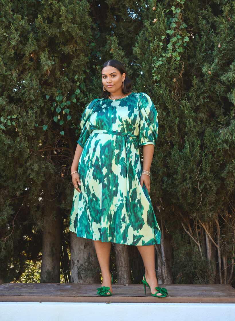 Short-sleeved party dress with tie belt, Green, Image image number 0