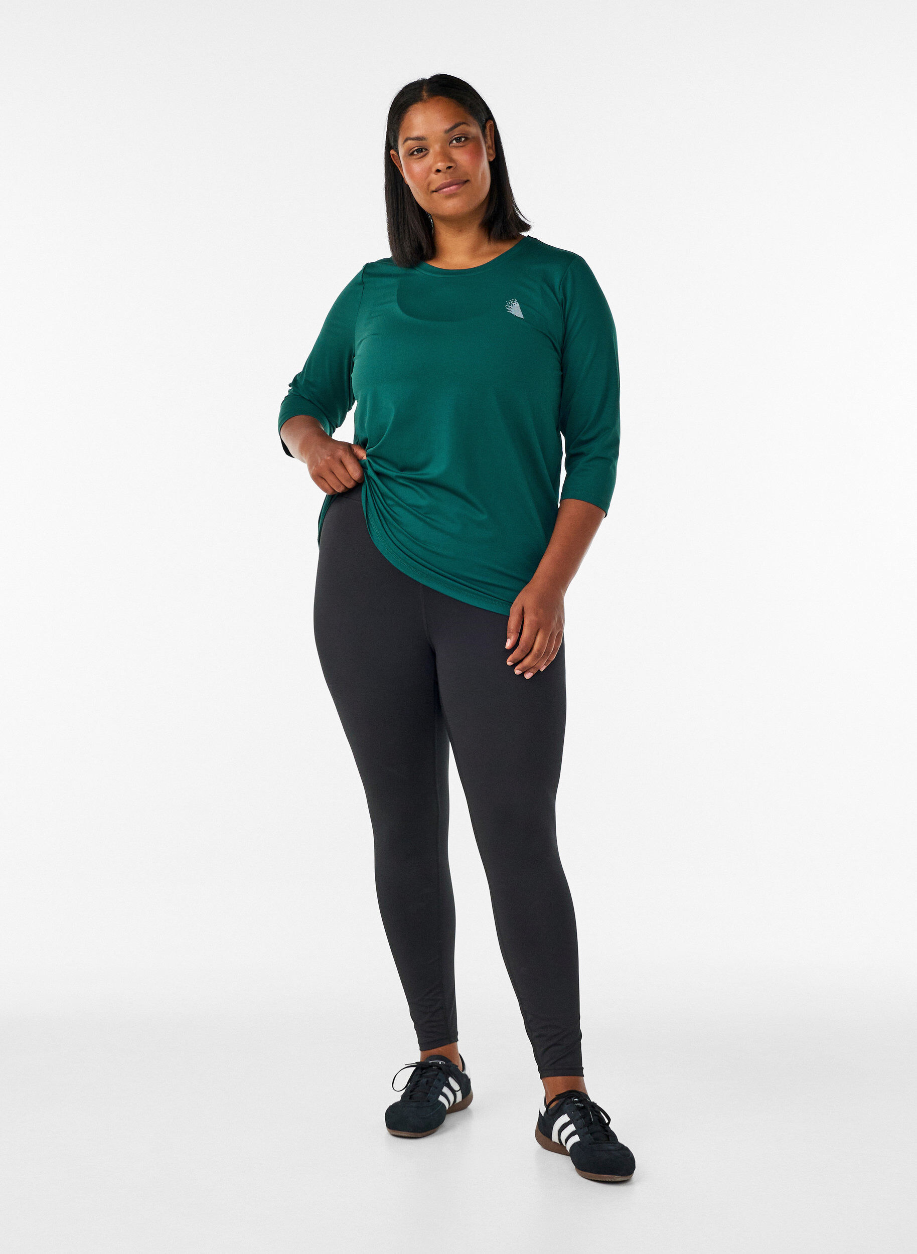 ZizzifashionSports top with 3/4 sleeves, Green, Model image number 1