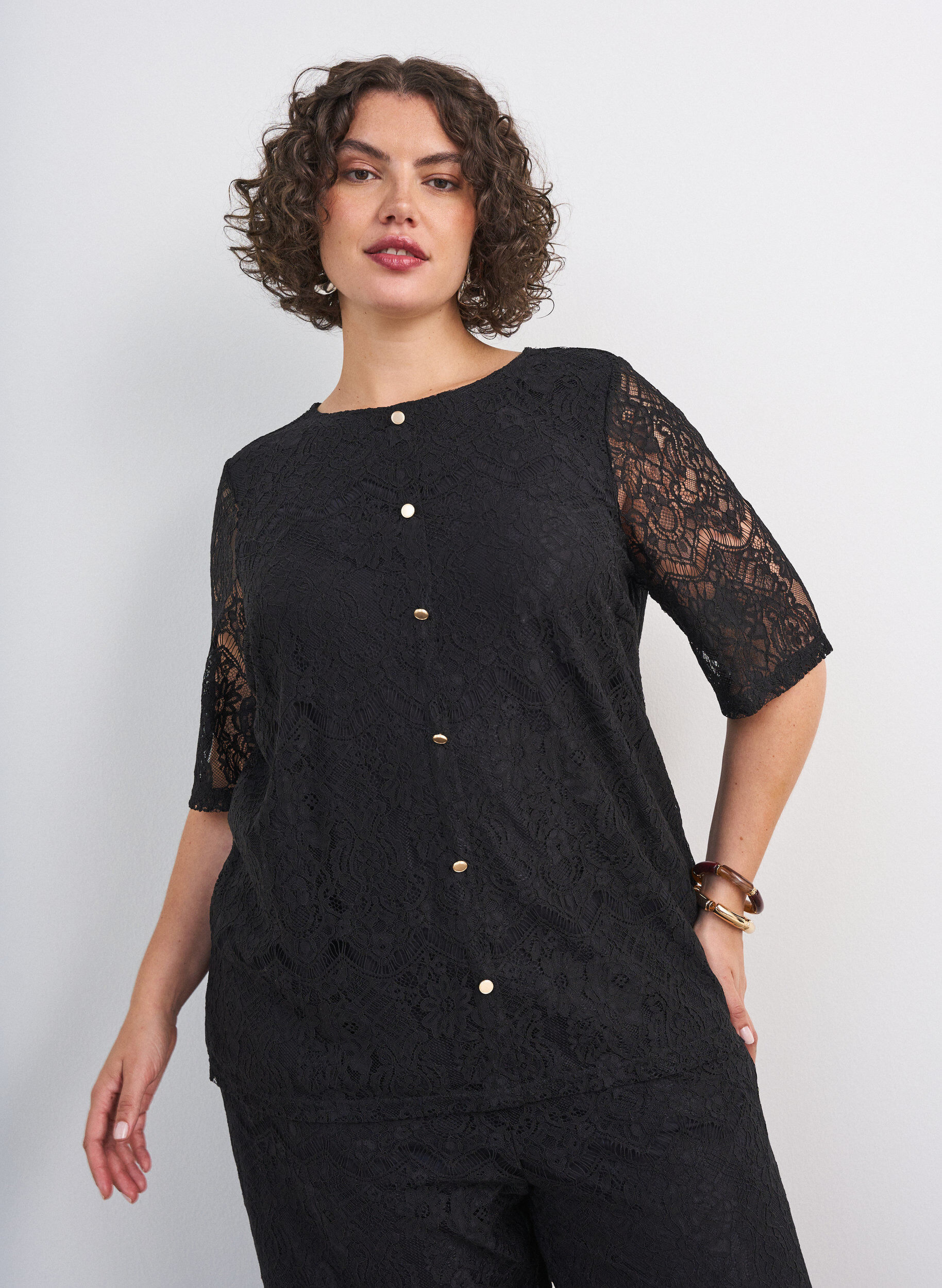 ZizzifashionLace blouse with decorative buttons, Black, Model image number 0