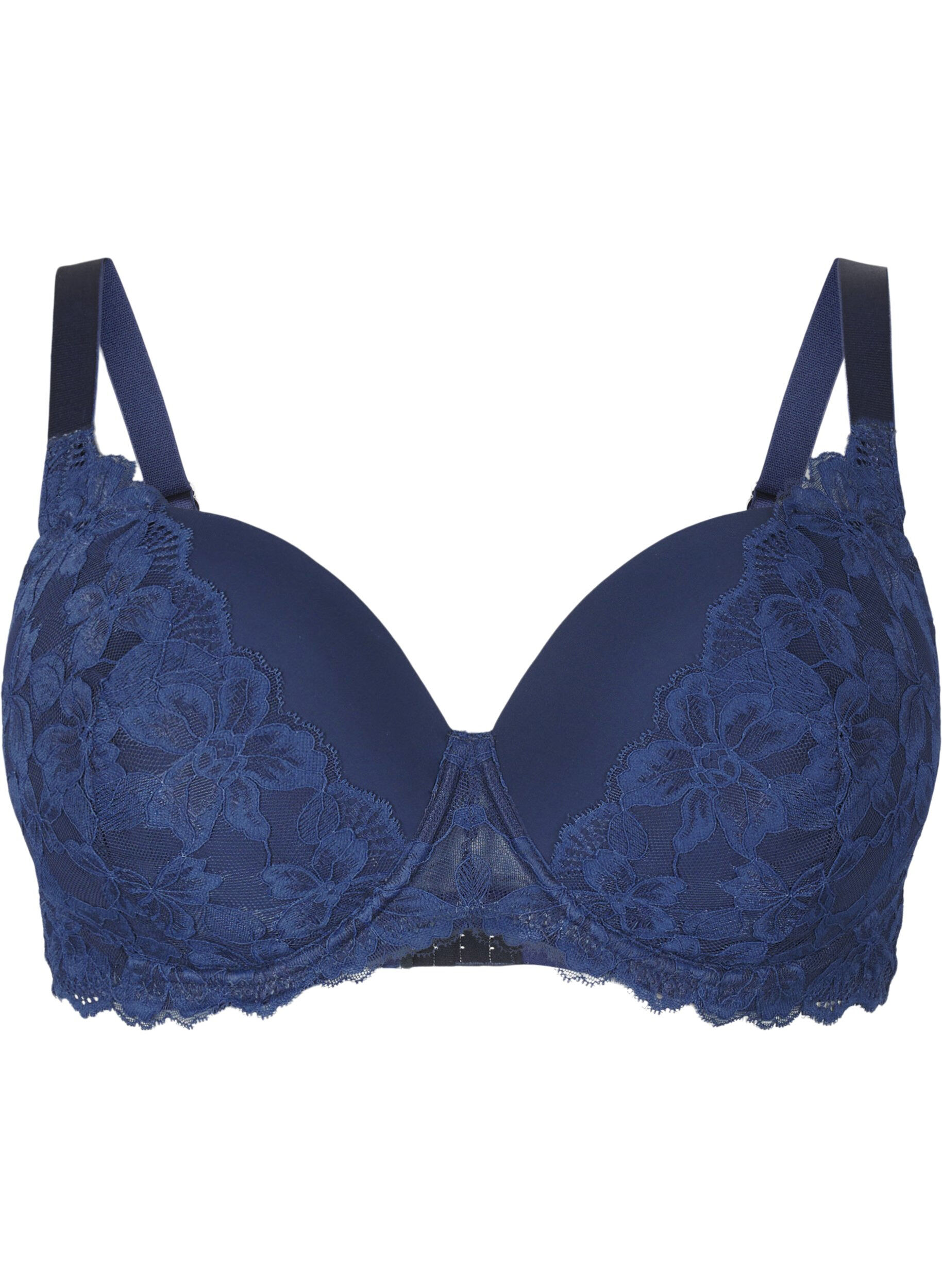 Lace bra with moulded cups