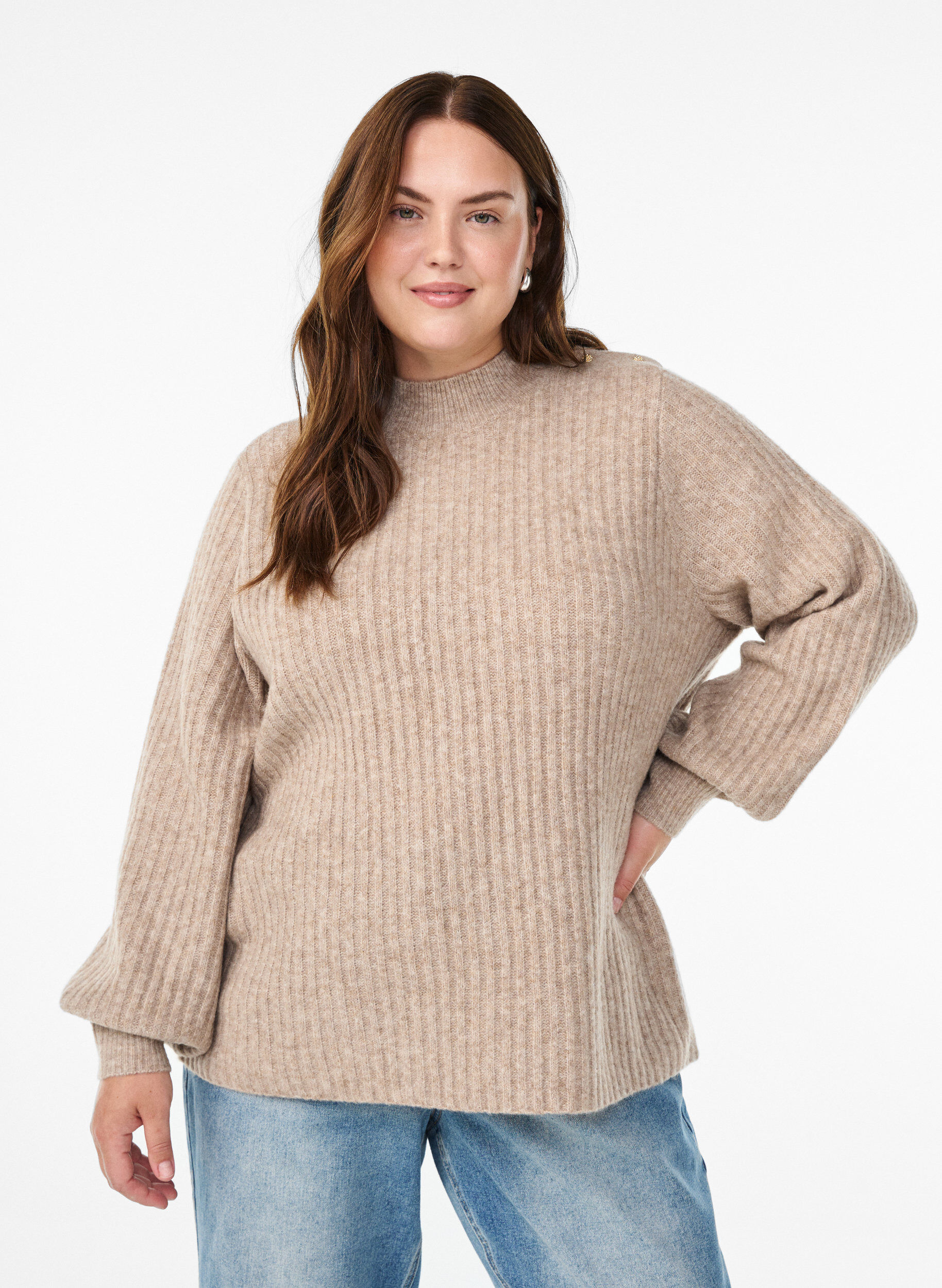 Ribbed jumper with puff sleeves and buttons, Beige, Model