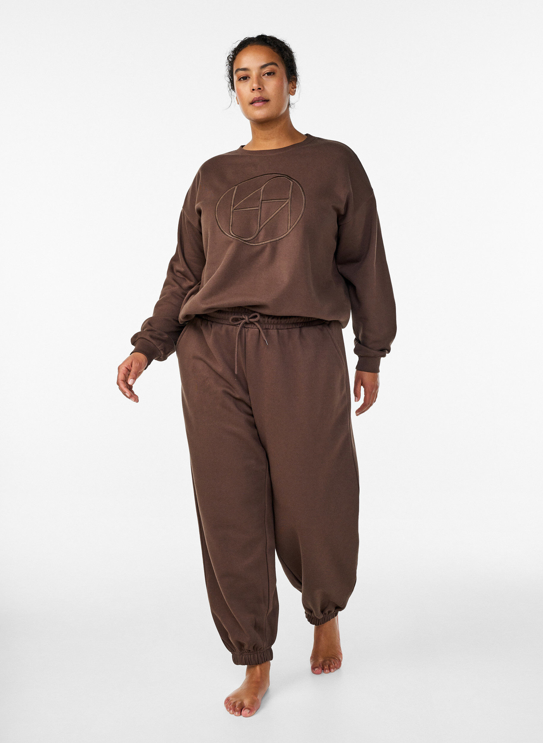 Zizzifashion High-waist sweatpants with pockets, Brown, Model image number 0