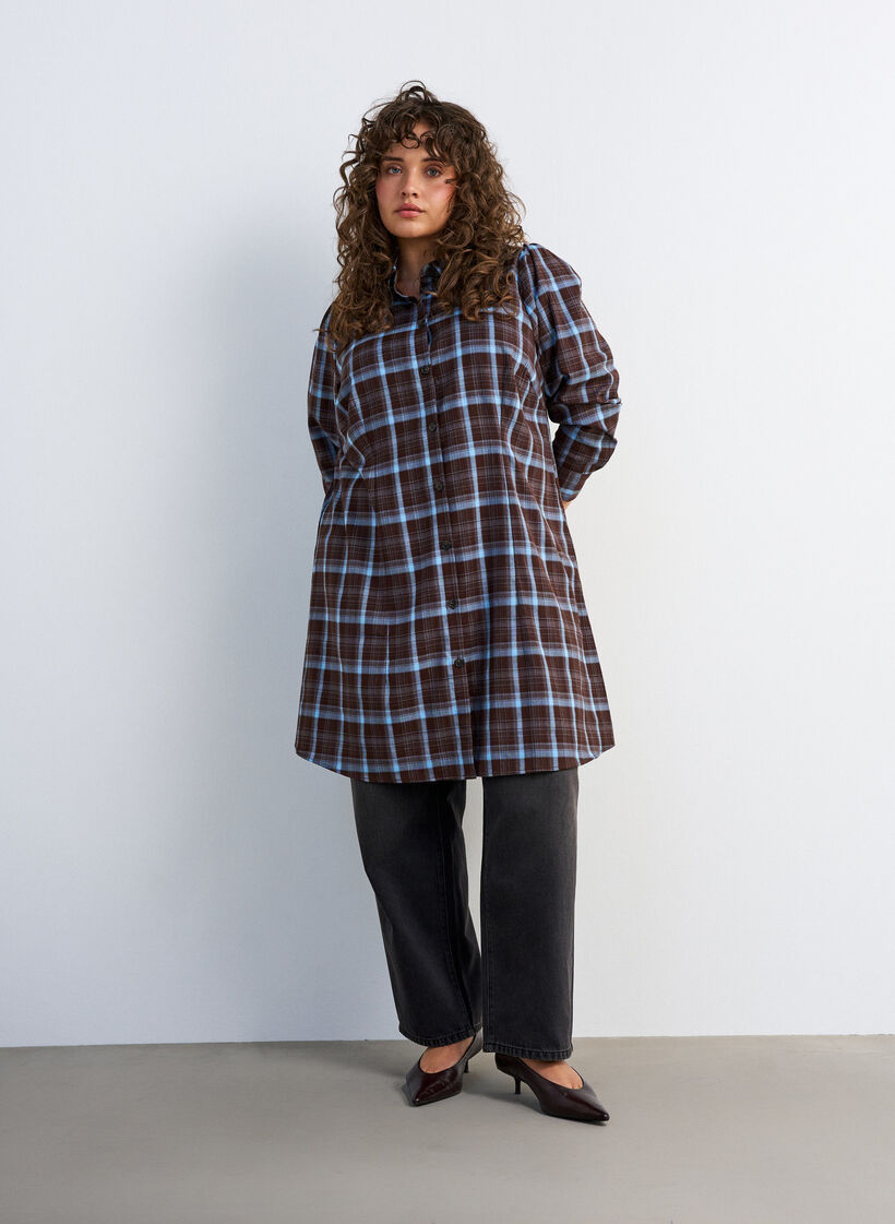 Knee-length shirt dress with a checked pattern, Brown, Model image number 1