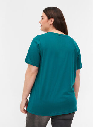 Organic cotton T-shirt with V-neckline, Pacific, Model image number 1
