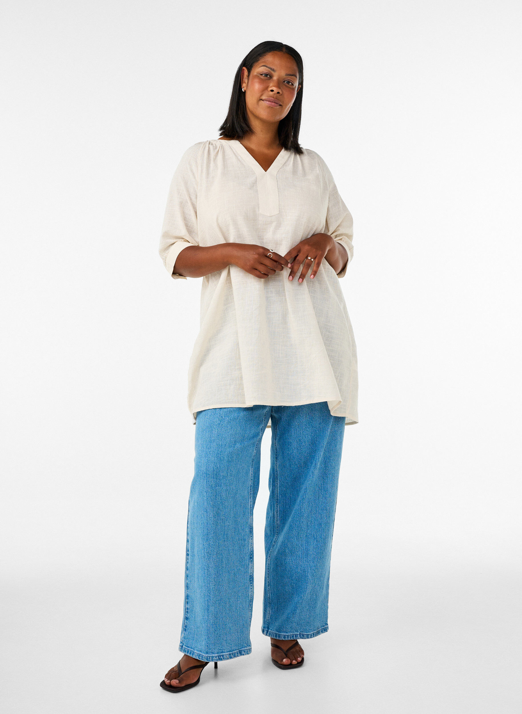 ZizzifashionCotton tunic with V-neck, Vanilla, Model image number 1