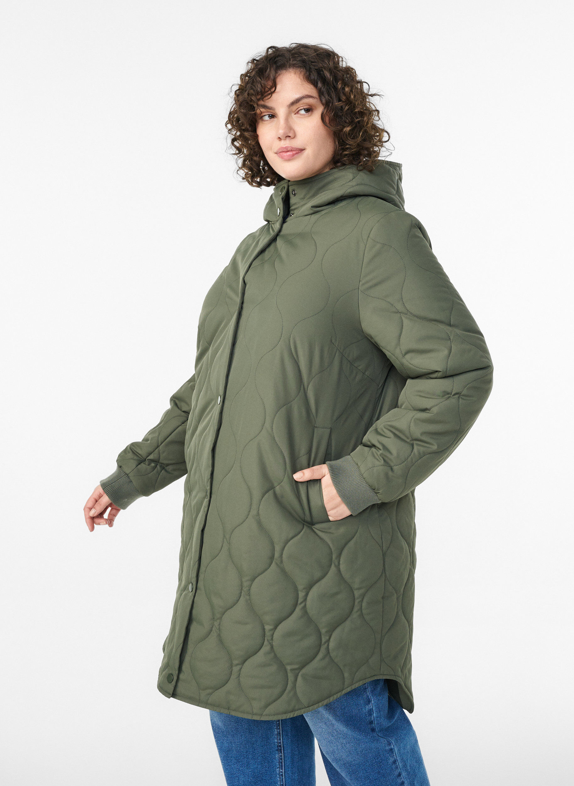 Mid-length quilted jacket with a hood, Green, Model