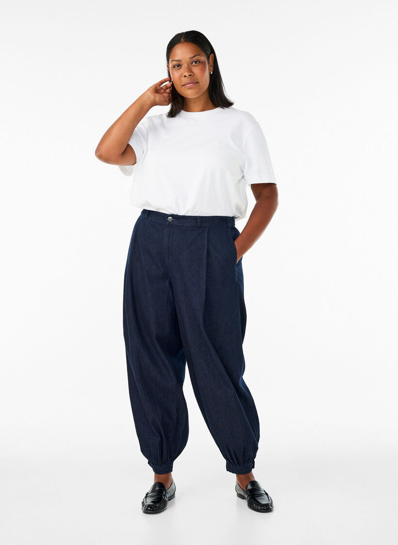 High waist balloon jeans, Blue, Model image number 0