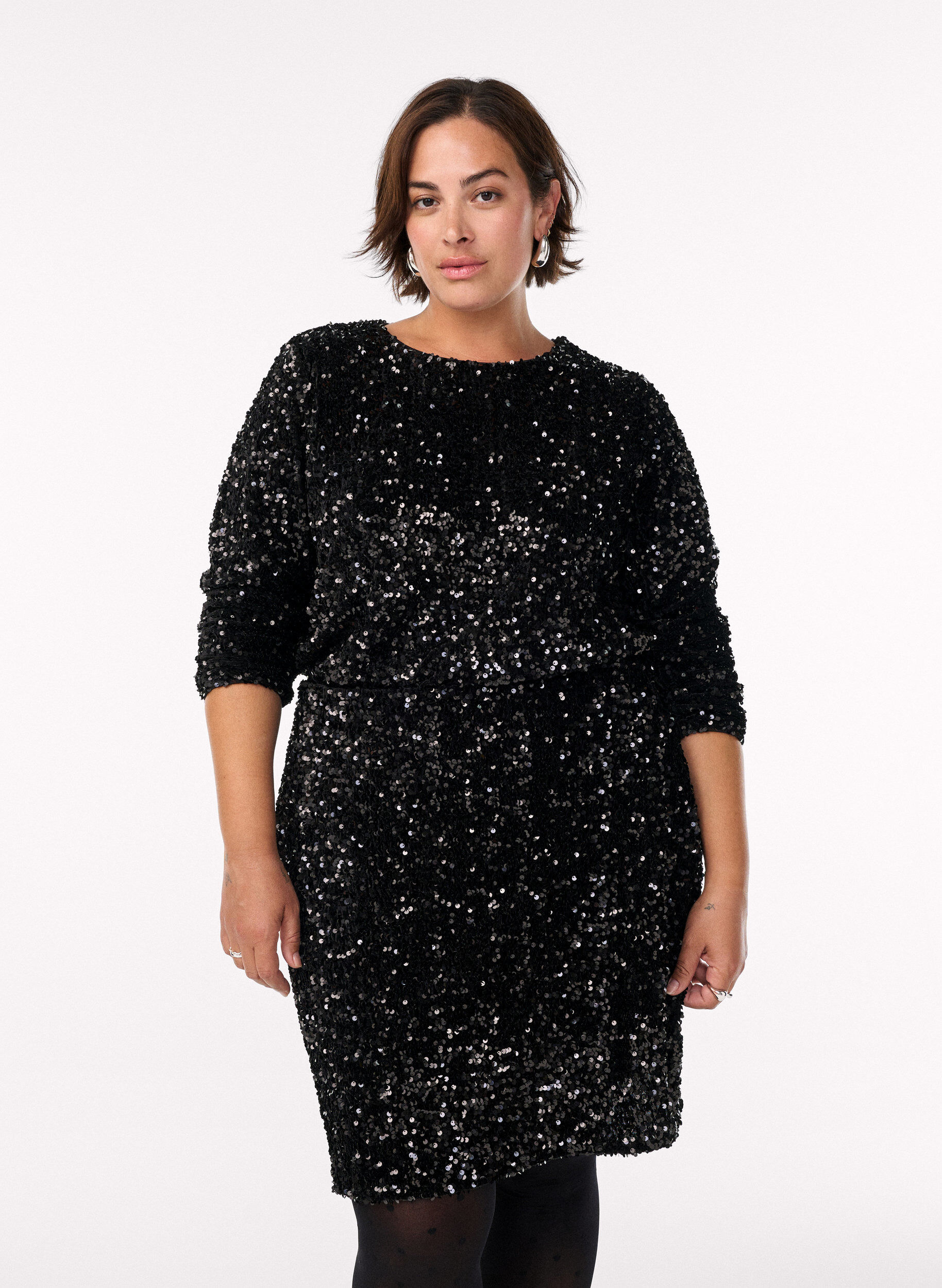 Short sequin skirt with an elasticated waistband, Black, Model