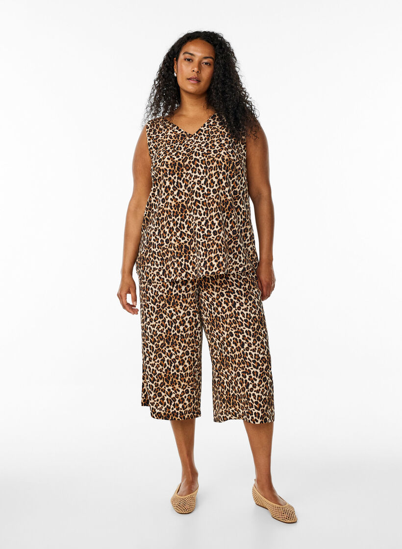Culotte trousers with print, Green, Model image number 0