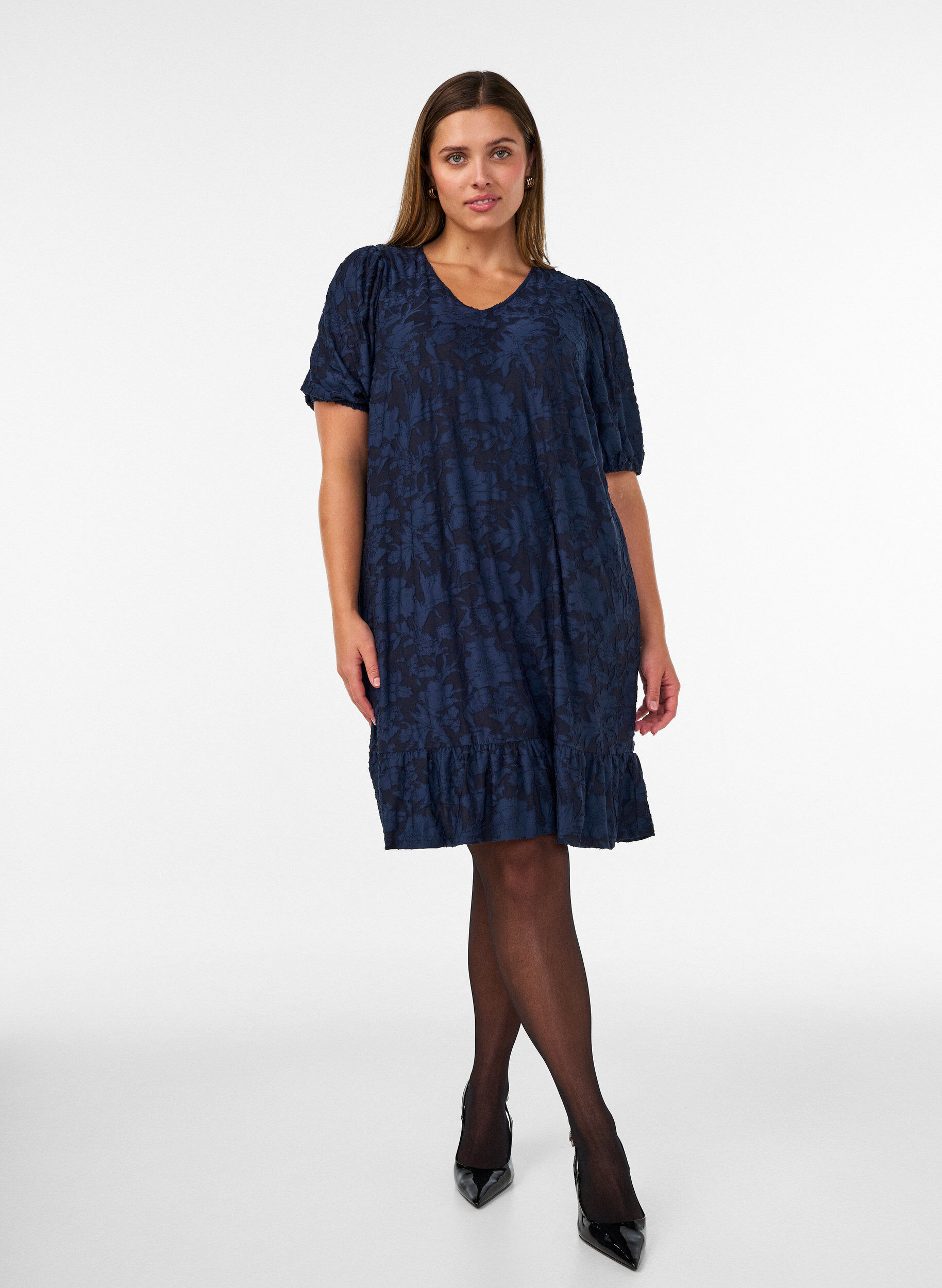ZizzifashionDress with floral texture and ruffle trim, Blue, Model image number 1