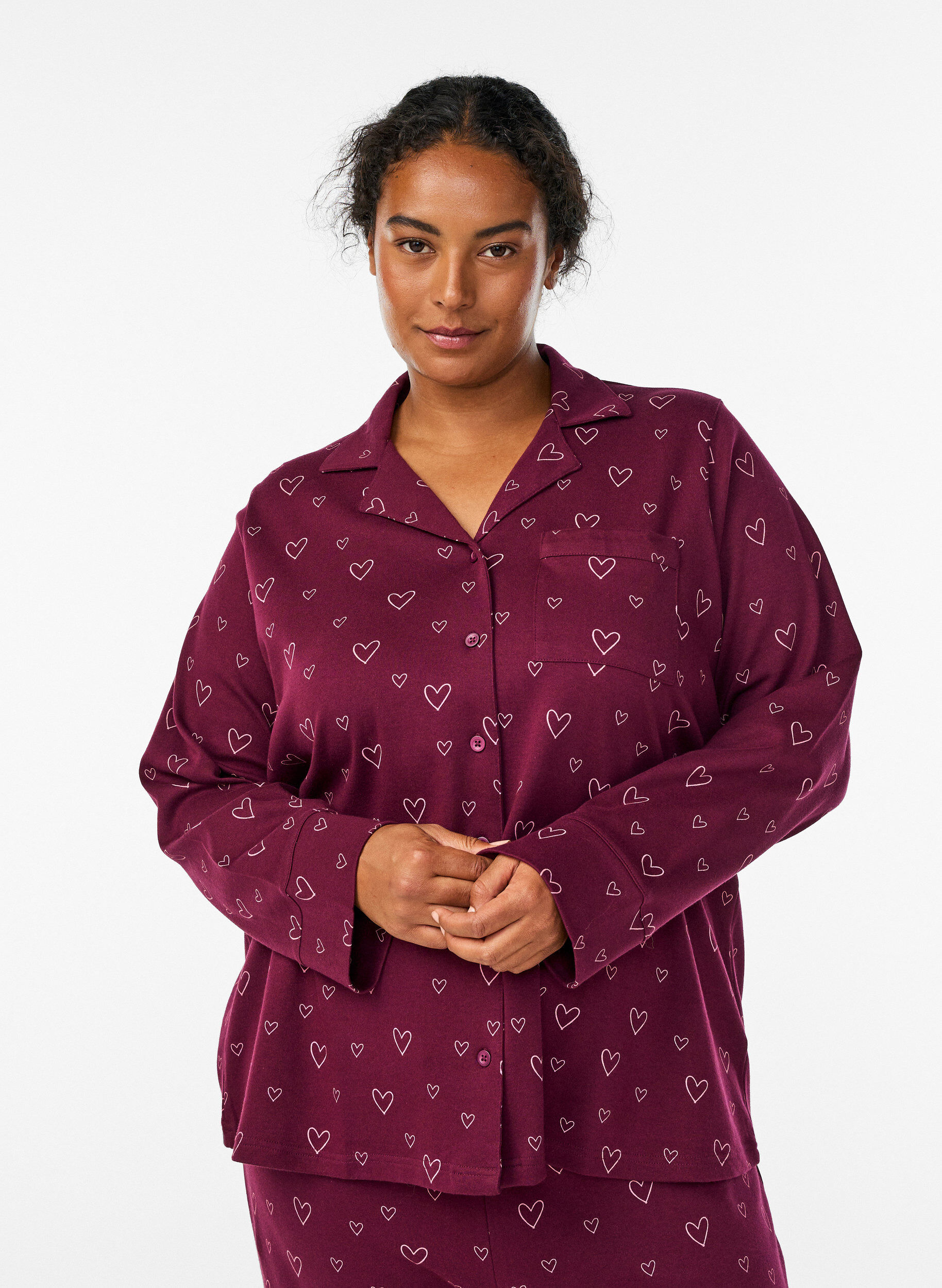 Cotton pyjama shirt with chest pocket, Dark Bordeaux, Model