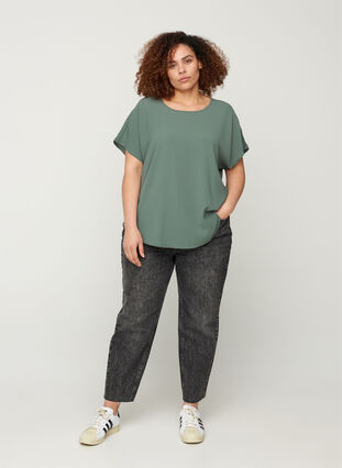 Blouse with short sleeves and a round neckline, Balsam Green, Model image number 2
