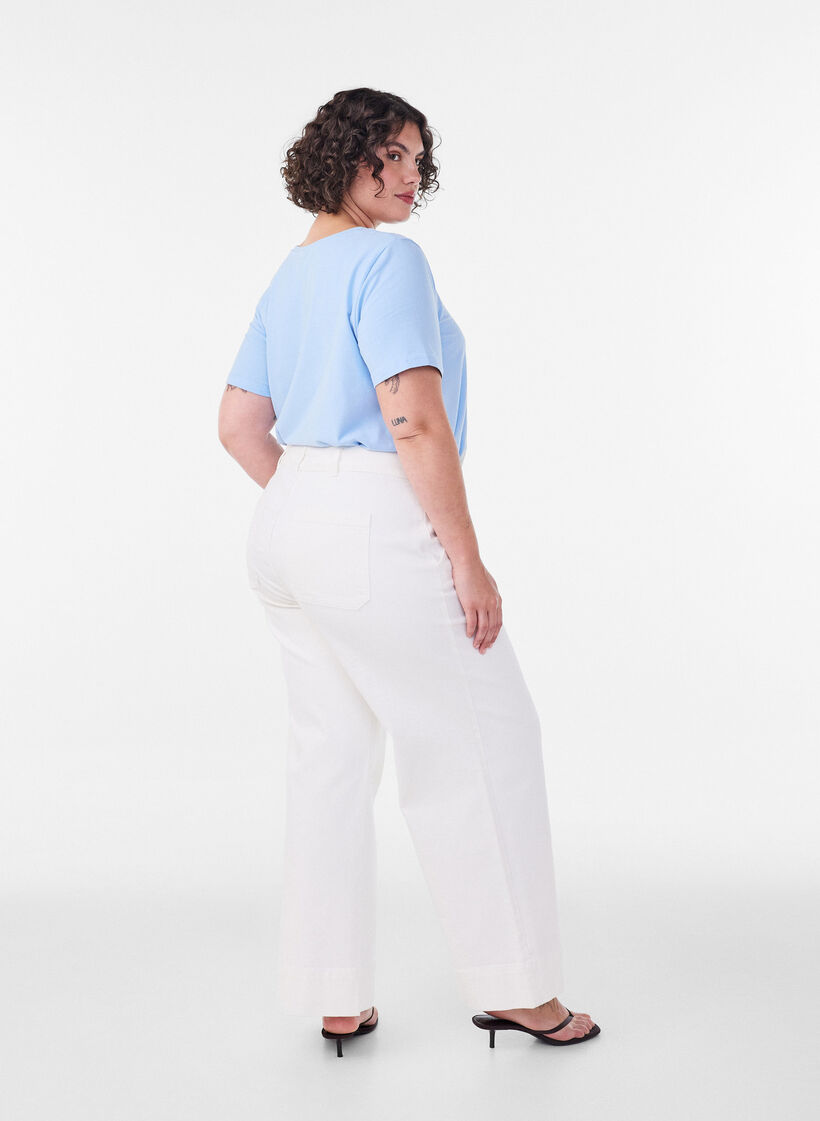Basic plain cotton t-shirt, Light Blue, Model image number 2