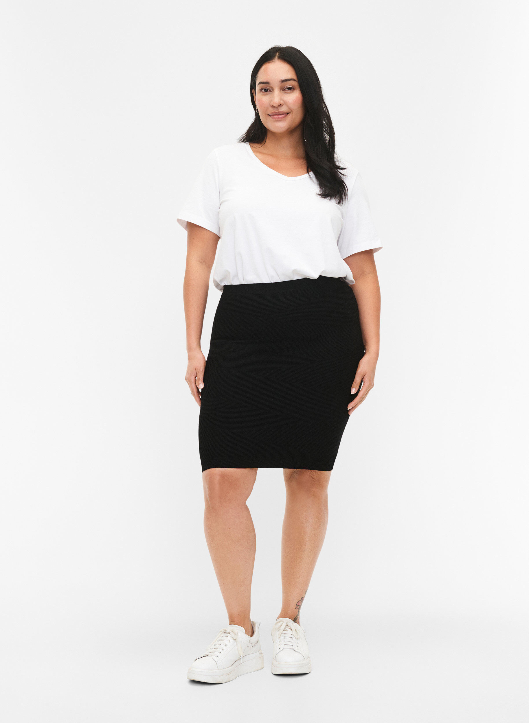 Zizzifashion Close-fitting seamless skirt, Black, Model image number 4