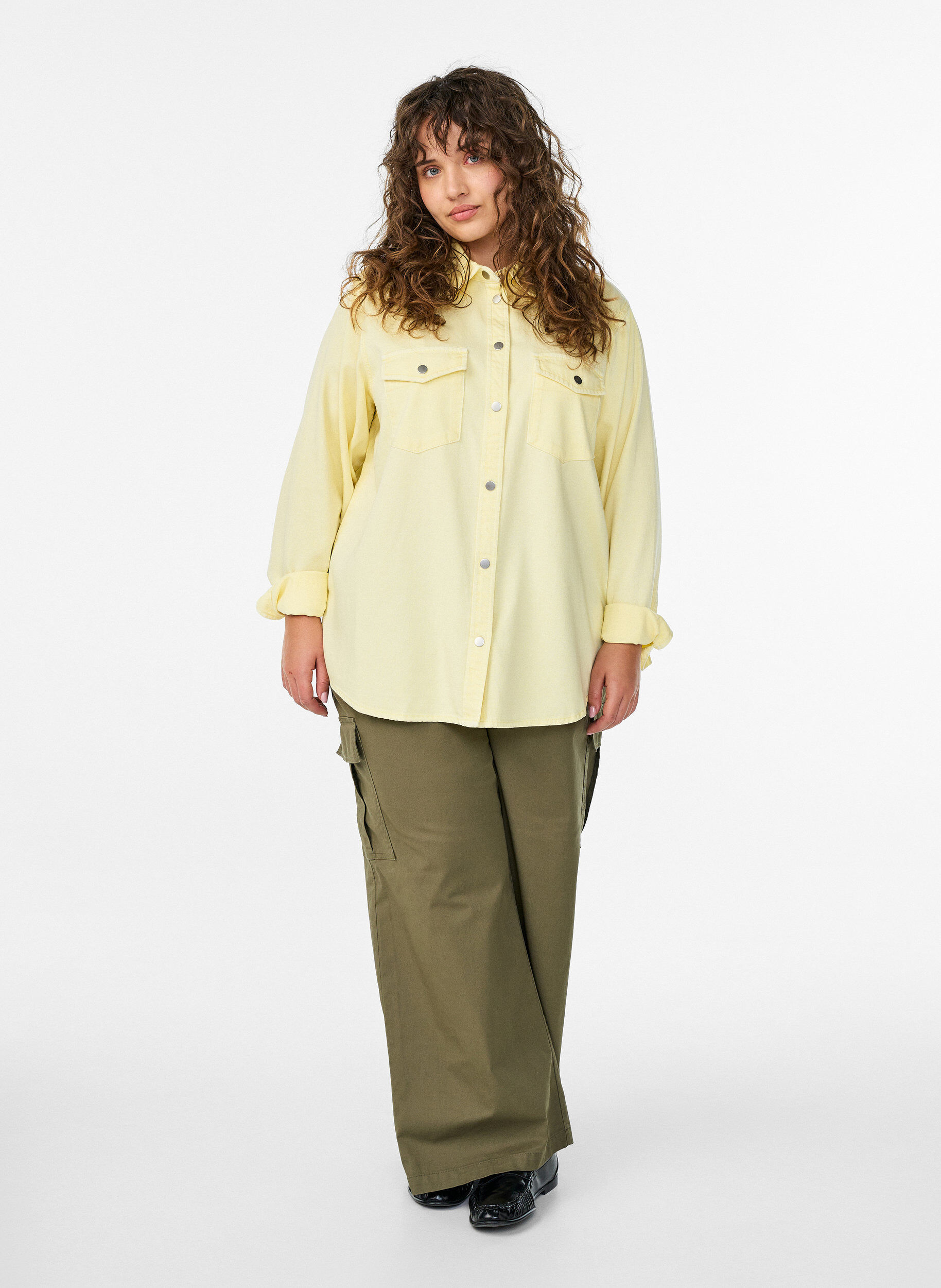 Zizzifashion Denim shirt with chest pockets, Yellow, Model image number 1