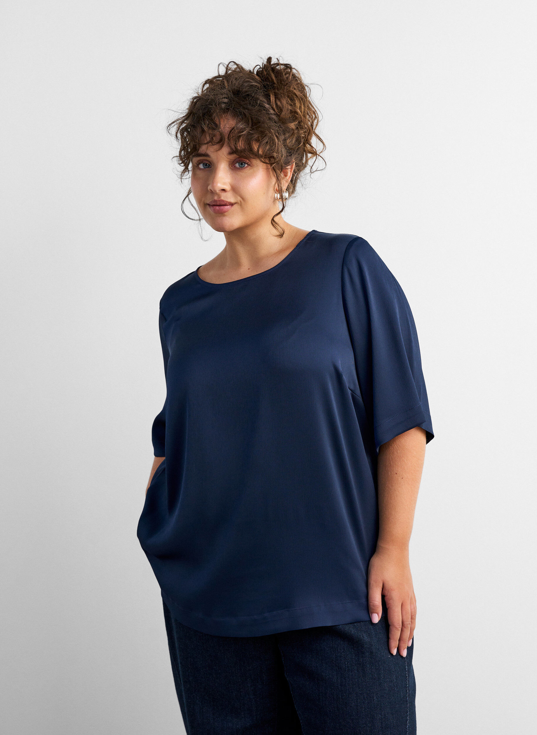 Satin blouse with elbow-length sleeves, Blue, Model