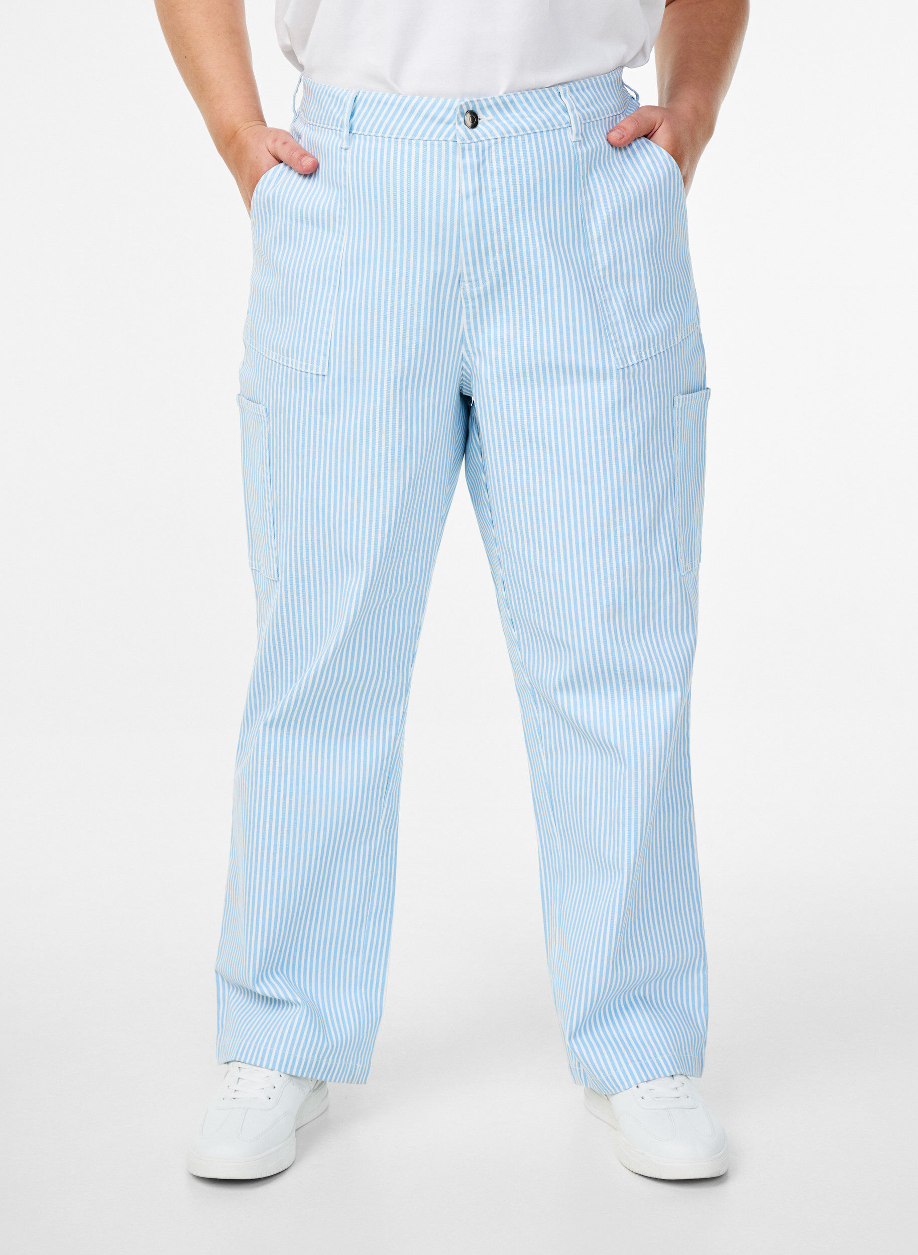 Zizzifashion High-waisted striped cargo jeans, Light Blue, Model image number 2
