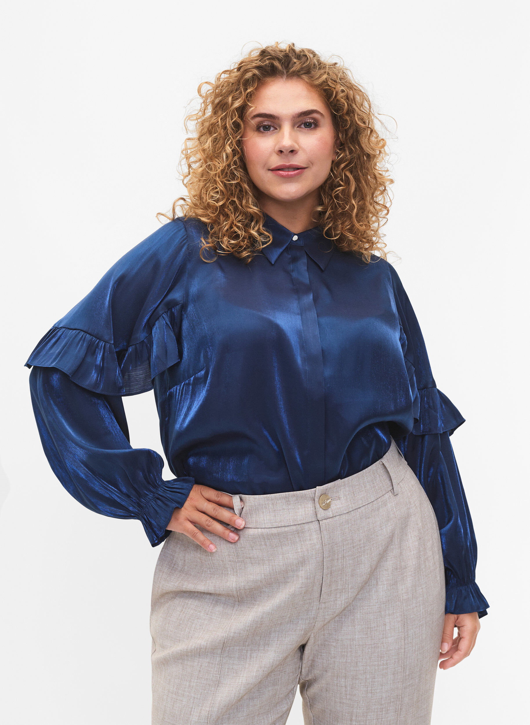 Zizzifashion Viscose shirt with ruffles, Titan, Model image number 0