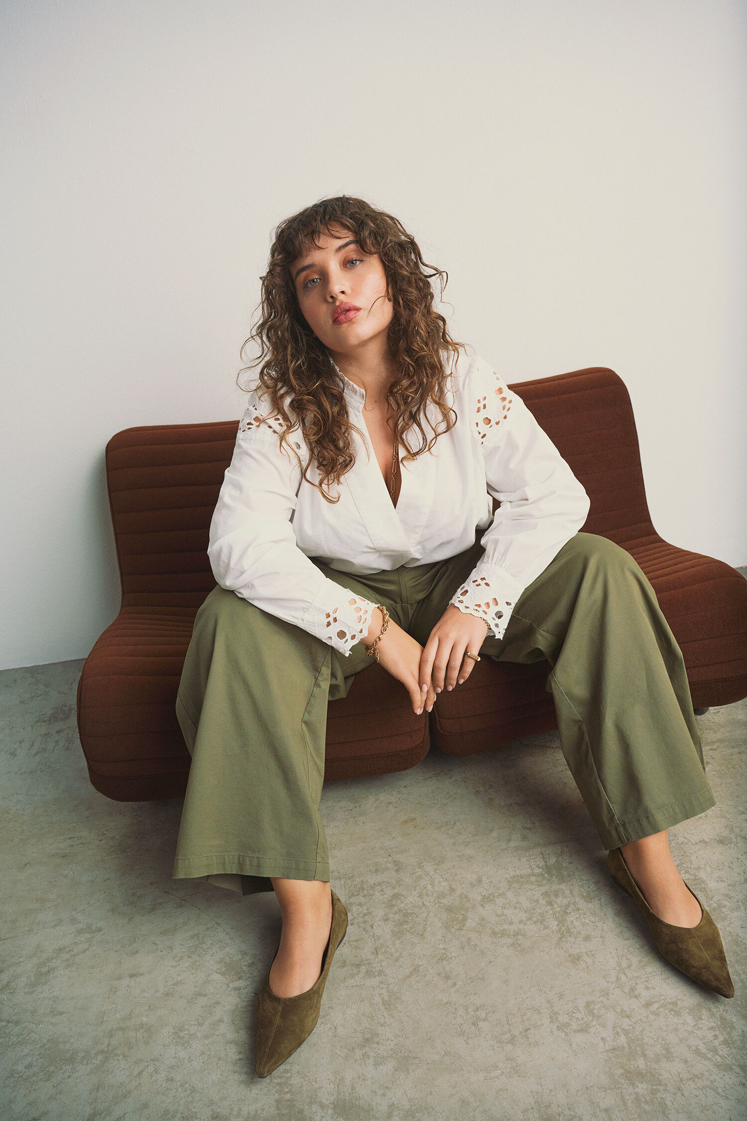 Zizzifashion Look with broderie anglaise details, , Model